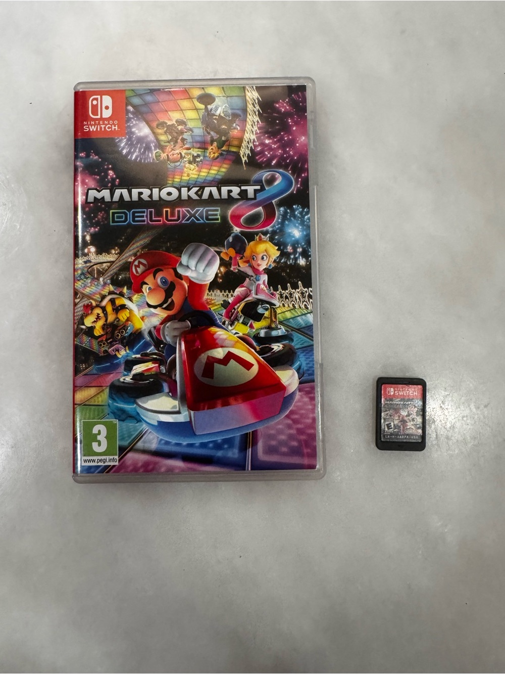Nintendo Mario Kart 8 Deluxe - For Nintendo Switch